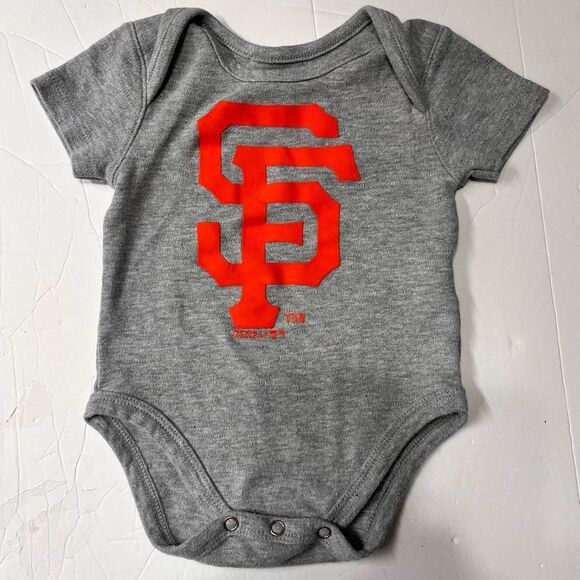 Genuine Merchandise San Francisco Giants Bodysuit   Boys Size 0/3 Months - Picture 1 of 5